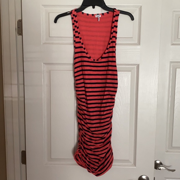 Splendid Dress - Picture 2 of 5